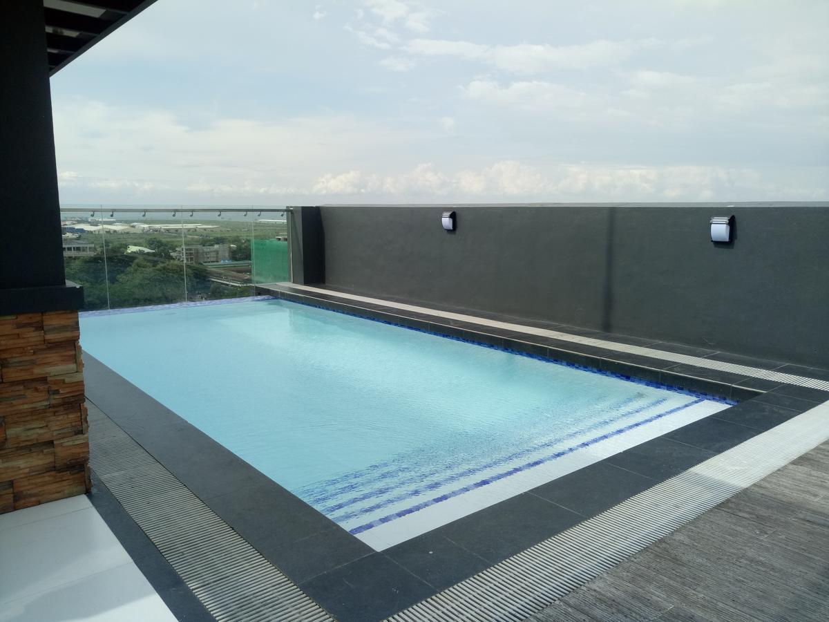 Unit 711 At Cityscapes Bacolod Exteriör bild